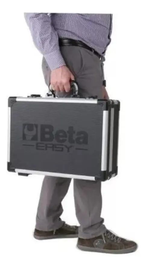 Maleta Beta Easy transportada